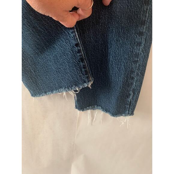 Levi's Wedgie Straight Button Fly Raw Hem Waterless Jean Women's Size 28 - Picture 3 of 12
